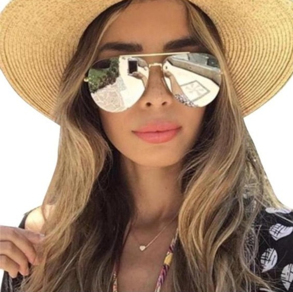 Celine Accessories - 🔥🔥CELINE 💯 AUTHENTIC  AVIATOR SUNGLASSES❣️❣️